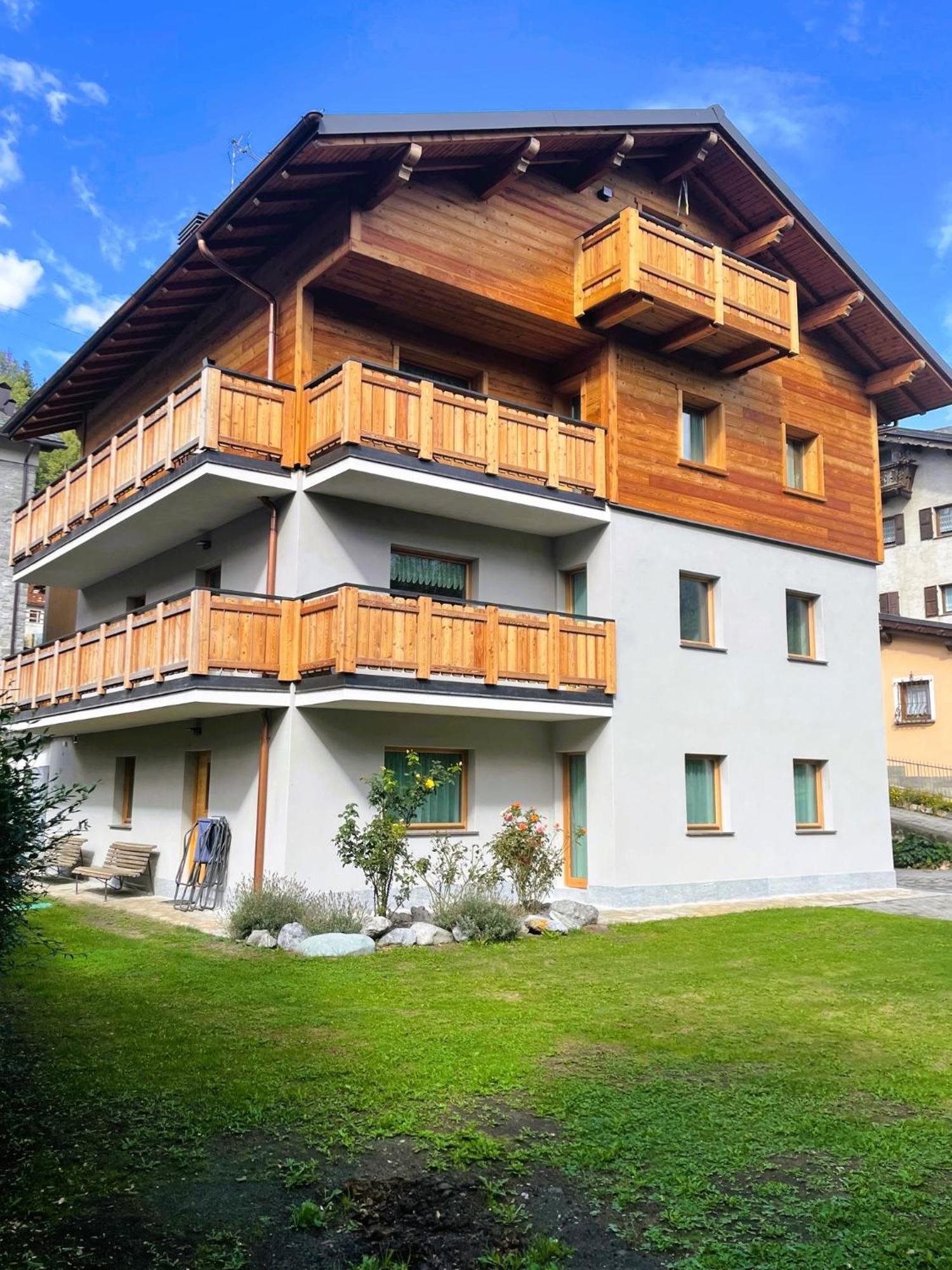 الشقق الفندقية بورمْيوفي  La Casa Di Armando المظهر الخارجي الصورة