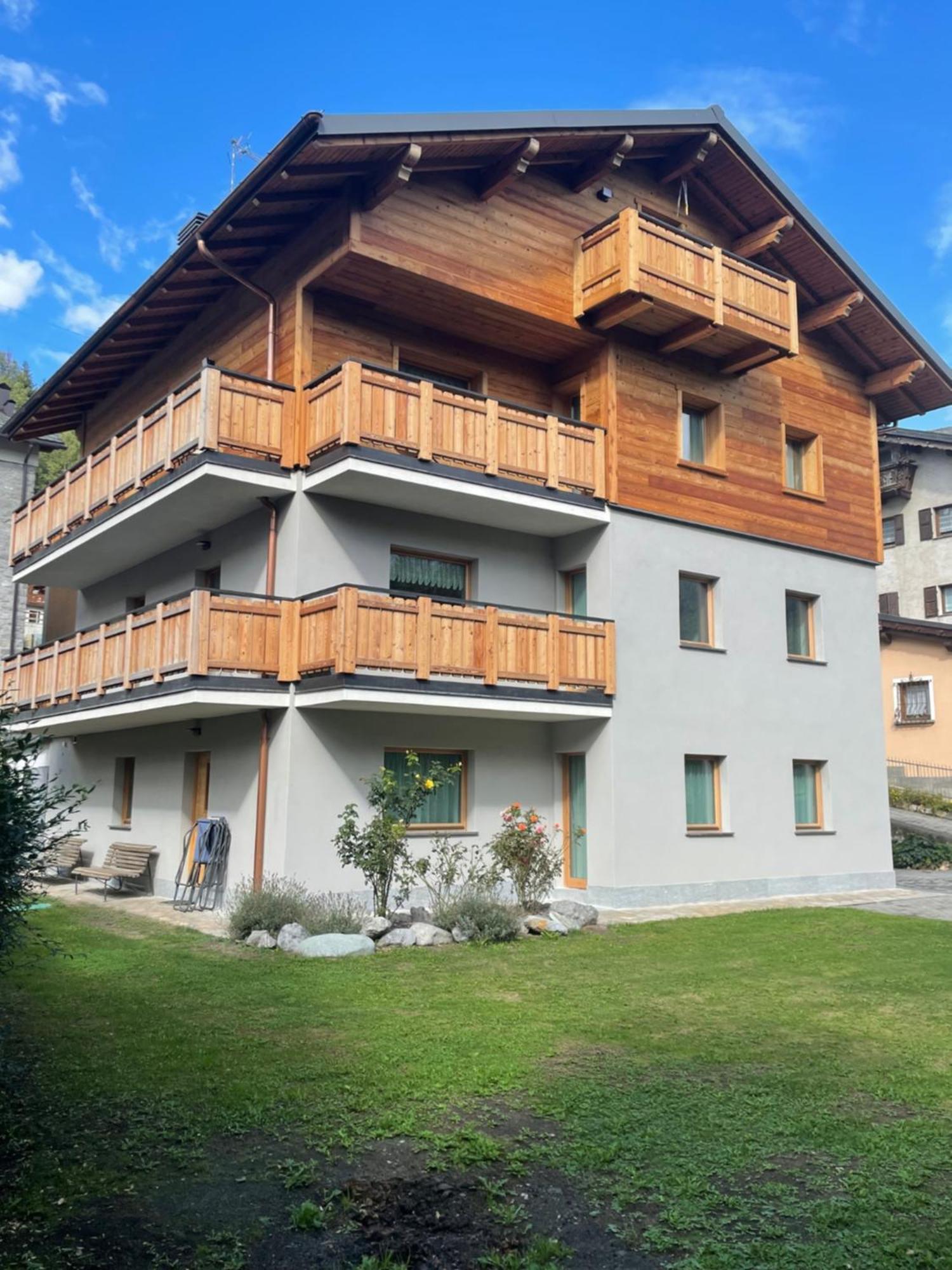 الشقق الفندقية بورمْيوفي  La Casa Di Armando المظهر الخارجي الصورة